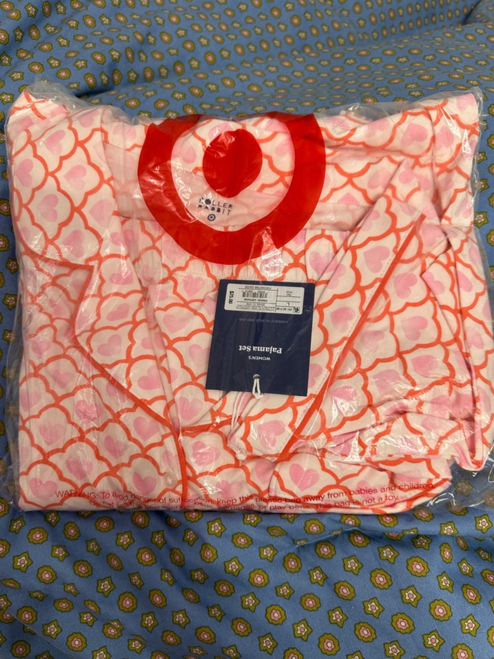 Women’s Printed Pajama Set - Pink & Coral Heart Pattern